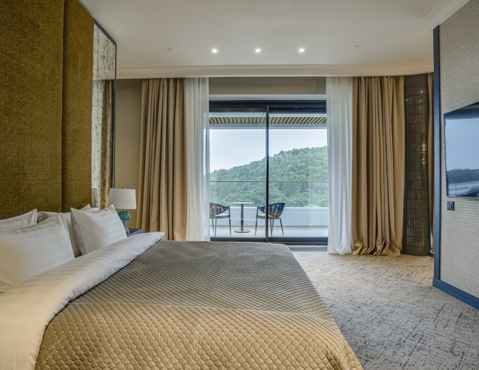 Люкс 2-местный 2-комнатный с видом на парк - Отель Luciano Wellness & SPA Foros / Лучано Вэлнес и СПА Форос