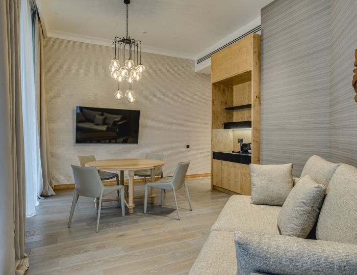 Люкс Представительский 2-местный 2-комнатный с видом на парк - Отель Luciano Wellness & SPA Foros / Лучано Вэлнес и СПА Форос