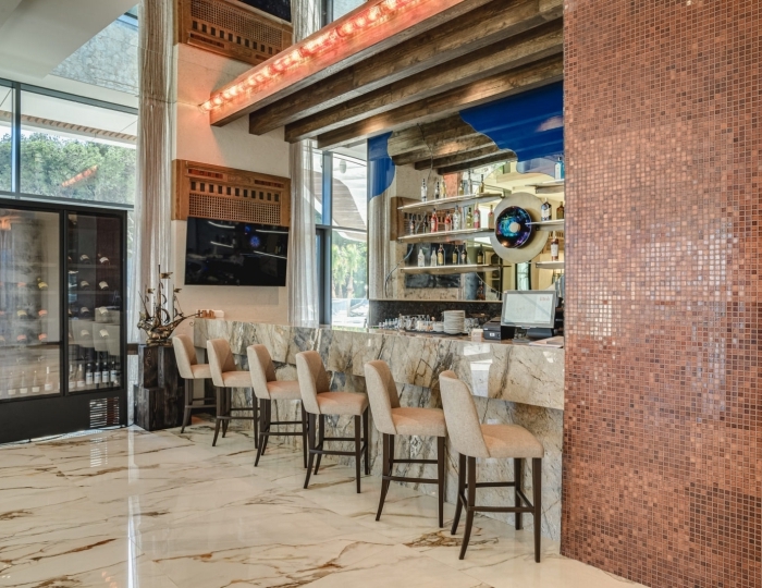 Рестораны и бары - Отель Luciano Wellness & SPA Foros / Лучано Вэлнес и СПА Форос